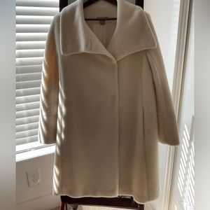 Beautiful Itala Testino winter coat.